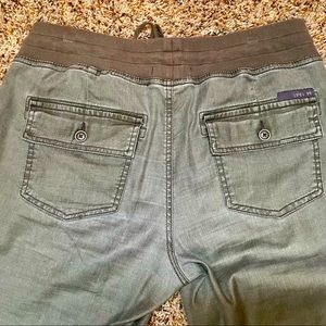 Level 99 ankle joggers with stretch waistband and cuffs